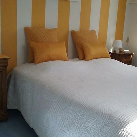 Chez Veronique Apartament Anguerny Zewnętrze zdjęcie