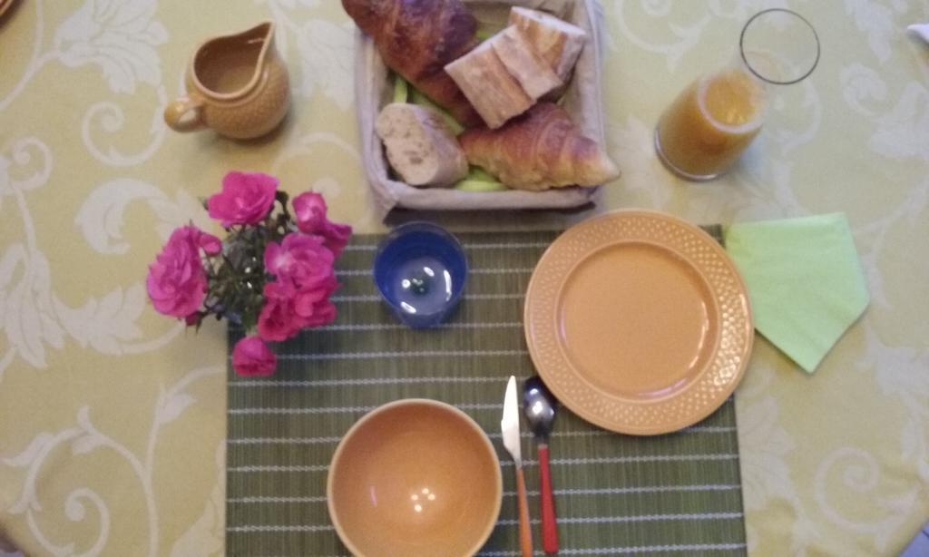 Chez Veronique Apartament Anguerny Zewnętrze zdjęcie